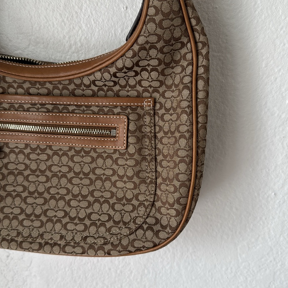 Vintage Coach Signature Hobo - Picture 3 of 7
